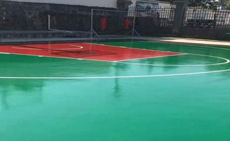 兰州篮球场翻新地面