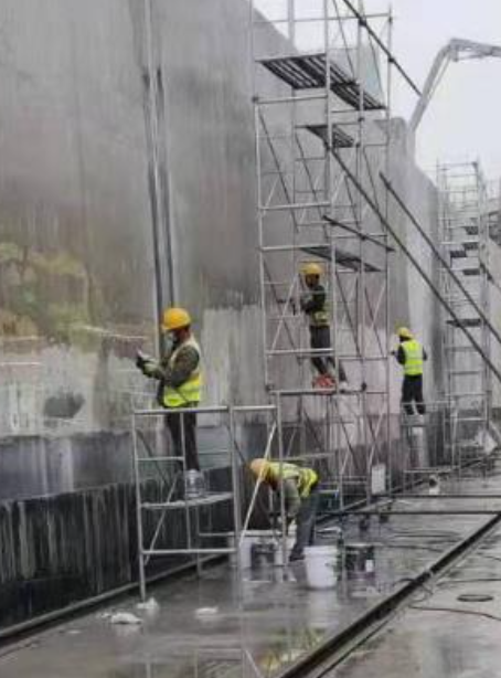 兰州球场翻新地面是一个涉及